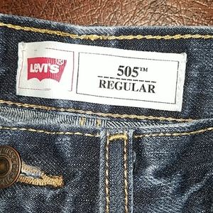 Levis jeans
